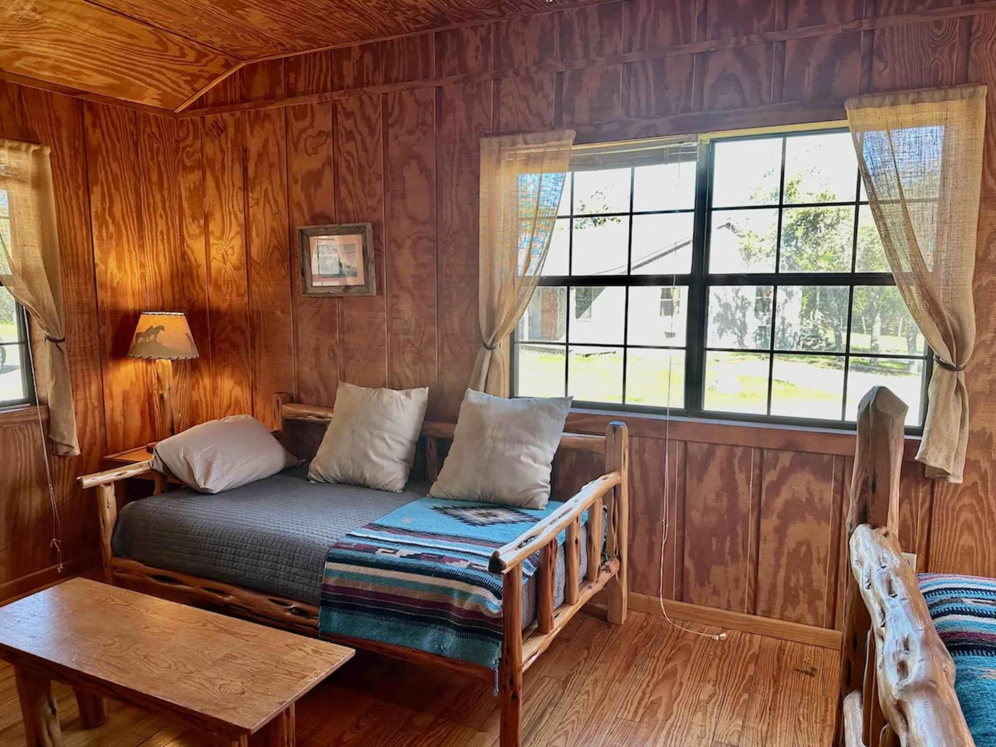 Crc Ranch Retreat Hotell Bandera Rum bild