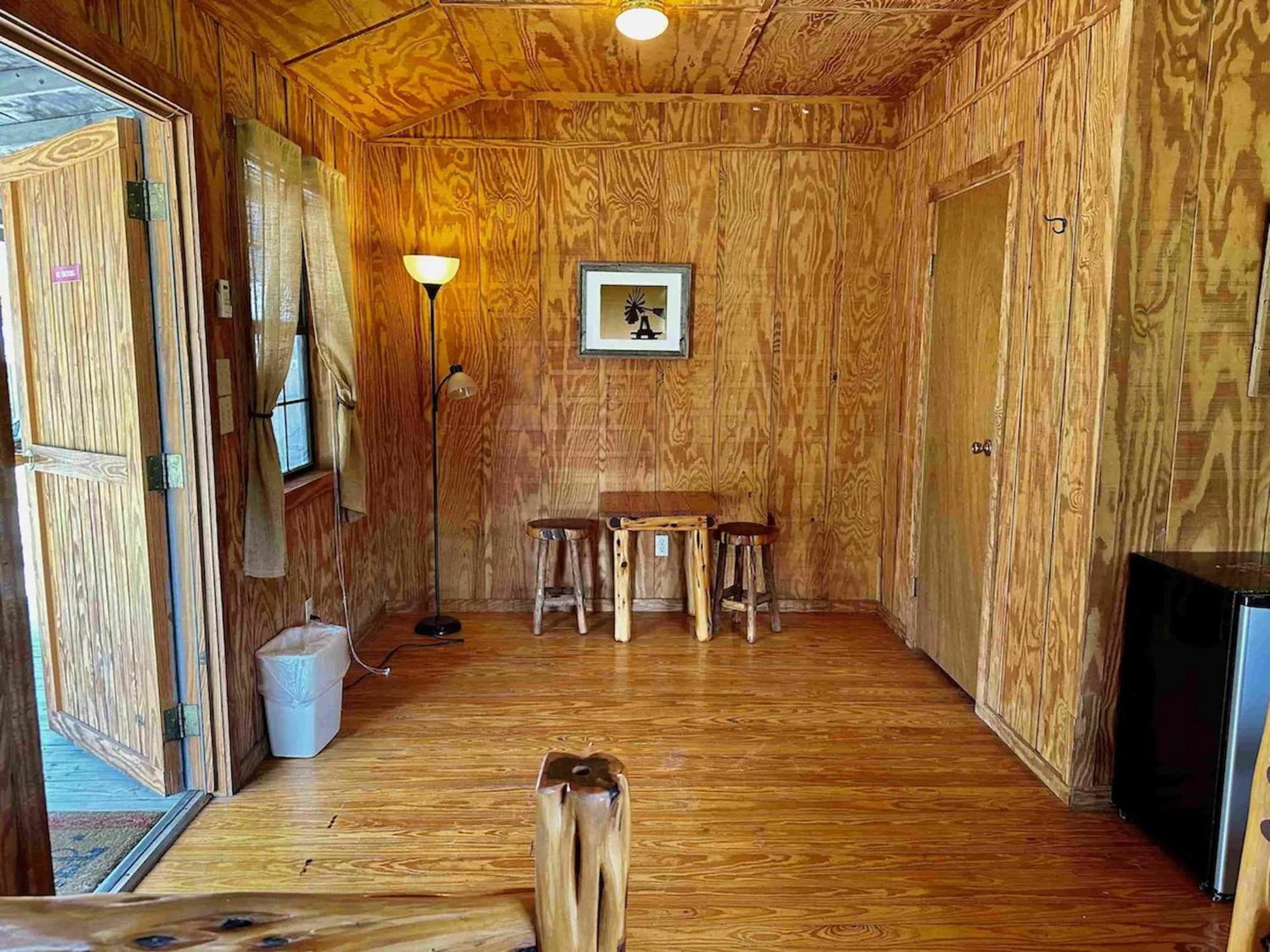 Crc Ranch Retreat Hotell Bandera Rum bild