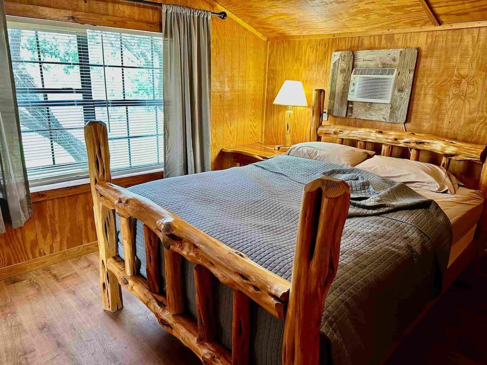 Crc Ranch Retreat Hotell Bandera Rum bild